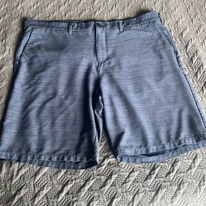 Hurley men’s shorts. Size 42. So comfortable and in great shape. Hardly worn.